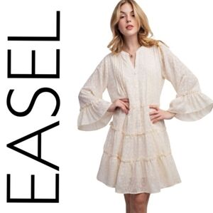 NWT EASEL DRESS w/FLARE SLEEVES